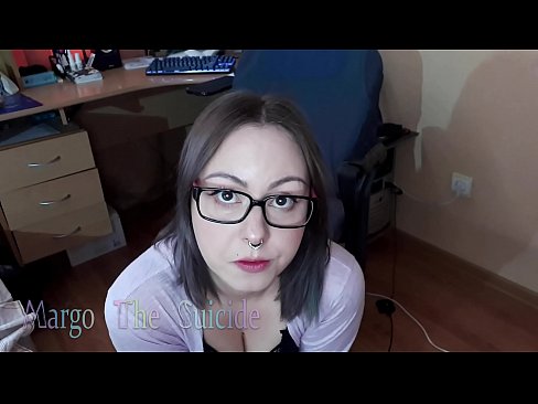 ❤️ Seksīga meitene ar brillēm sūc dildo dziļi kamerā ❤️ Porno pie lv.makesexnotwar.ru ☑