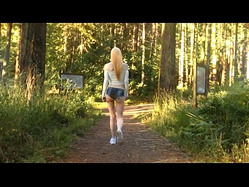 ❤️ Skaista sieviete kustas lēni, nevis kails video ❤️ Porno pie lv.makesexnotwar.ru ☑
